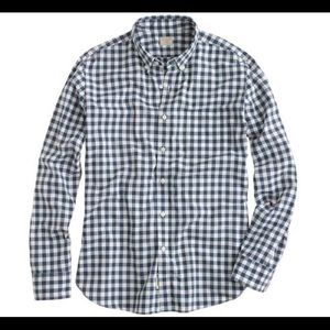 J Crew men’s long sleeve button down with pocket